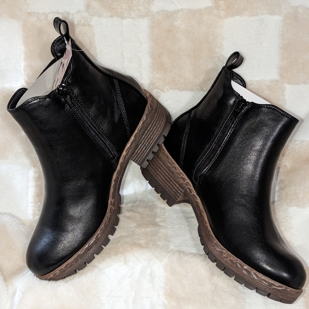 Women's ankle boots